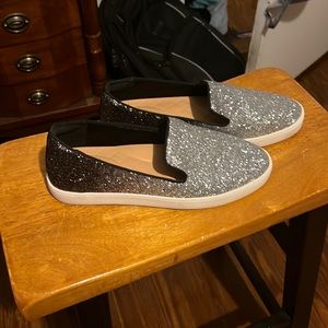 Birdies The Swift crushed chrome silver size 8